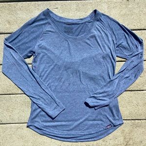 Patagonia dark blue activewear longsleeve